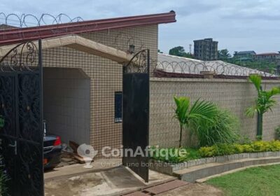 Vente villa 4 pièces à Yassa