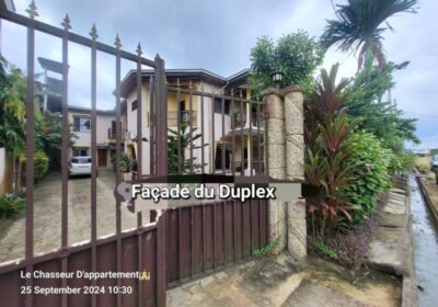 Vente villa duplex à Yassa