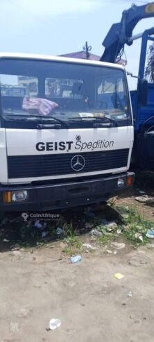 Mercedes Benz Tracteur 1117 1999