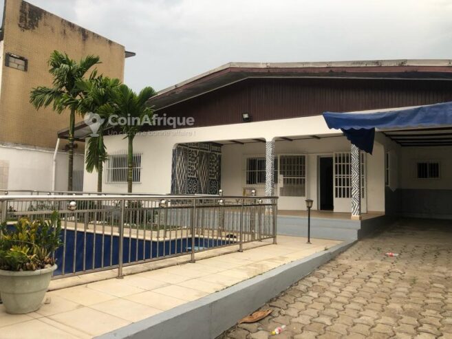 Location villas 6 pièces – Douala