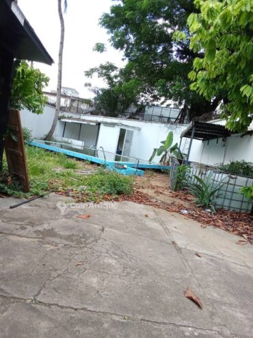 Location villa  4 pièces -Bonapriso