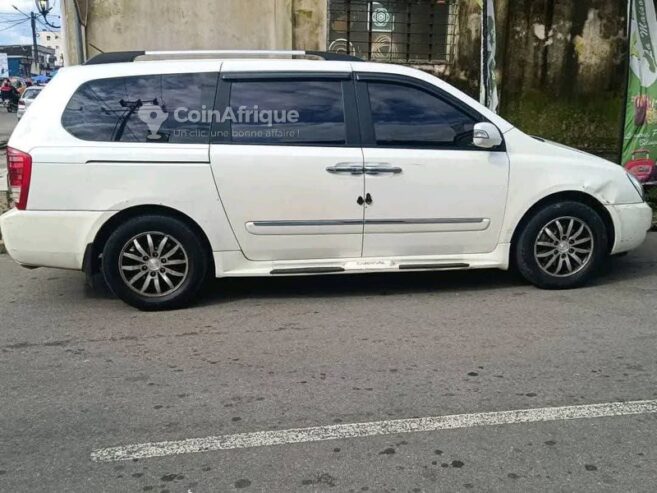 Location Kia Carnival 2010