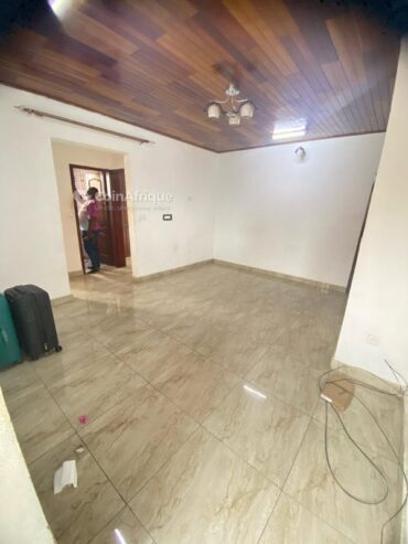 Location studio –  Logbessou