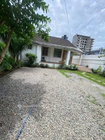 Location villa  4 pièces – Bali Douala