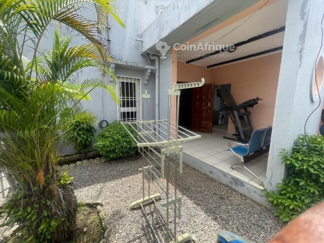 Location villa 4 pièces – Bonamoussadi