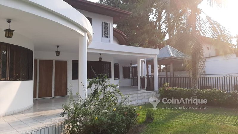 Location villa 7 pièces – Bonapriso