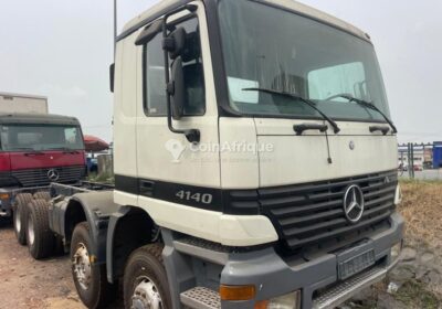 Mercedes-Benz Astros 2000