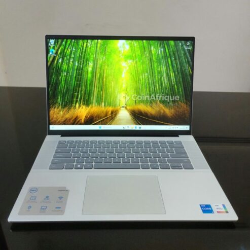 PC Dell Inspiron 16 5630 core i5