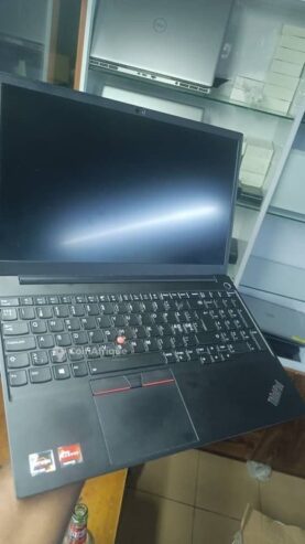 PC Lenovo Thinkpad E15 Ryzen 5 Série 4000