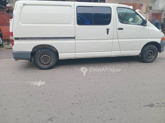 Toyota Hiace  2004