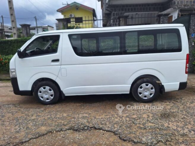 Toyota Hiace 2020