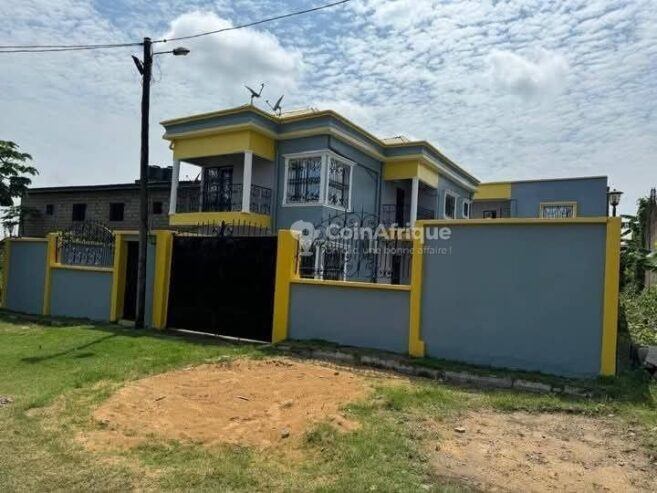 Vente villa duplex meublée 11piècess – Japoma