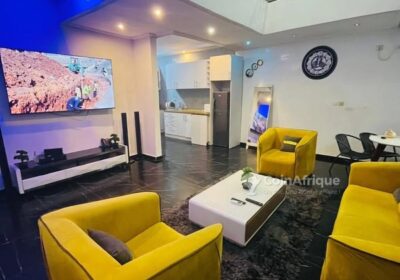 Location appartements meublés 4 pièces – Douala