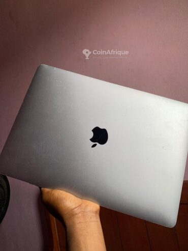 PC Macbook Pro