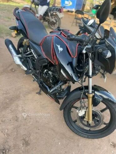 TVS Apache  2023