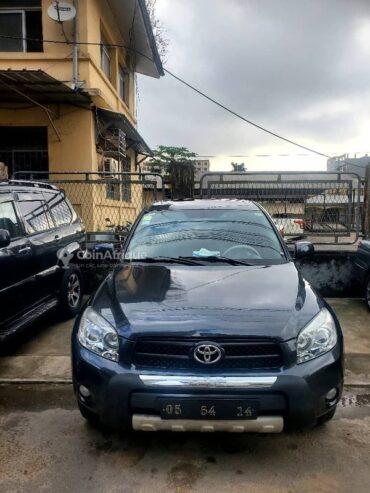 Location Toyota Rav4 2010