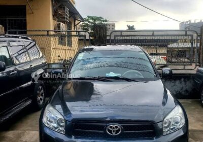 Location Toyota Rav4 2010