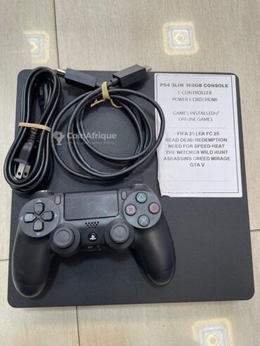PlayStation 4 Slim + 7 jeux