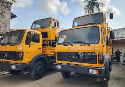 Camion Mercedes-Benz Actros 1017 2002