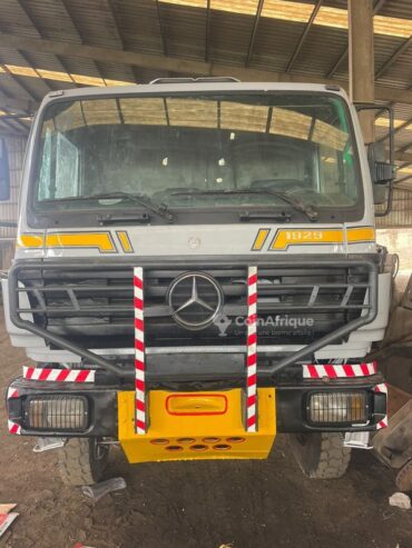 Camion Mercedes-Benz Actros 1929 2009