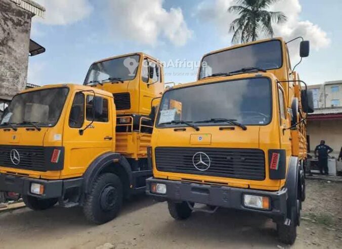 Camion Mercedes-Benz actros 1017 2000