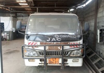 JAC JS4 2000