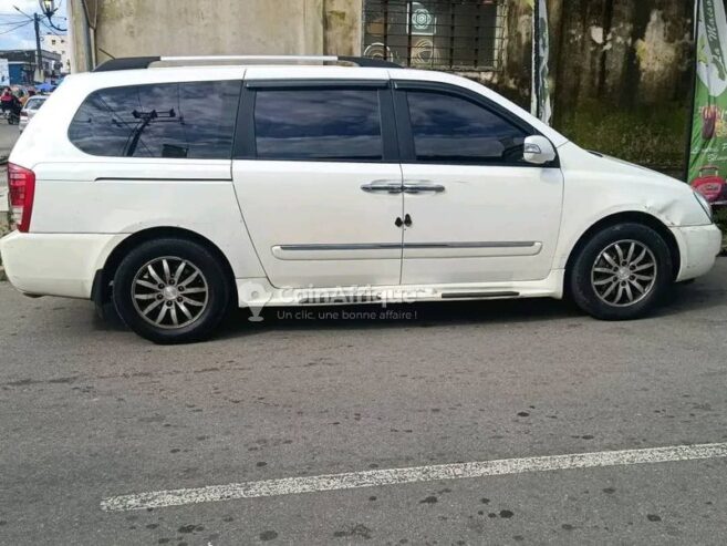 Location Kia Canival 2010