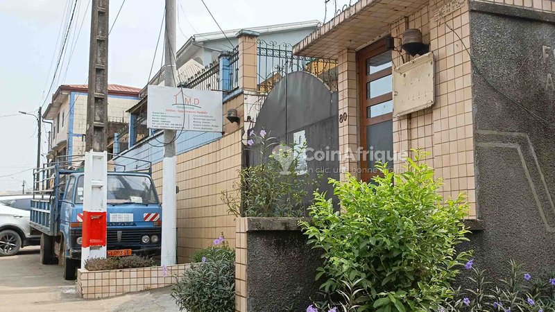 Location appartements meublés 4 pièces – Douala
