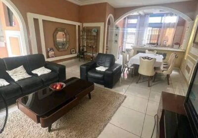 Location villa duplex 5 pièces – Youpwe