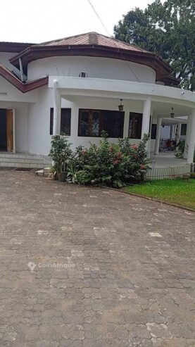 Location villa duplex 6 pièces – Bonapriso