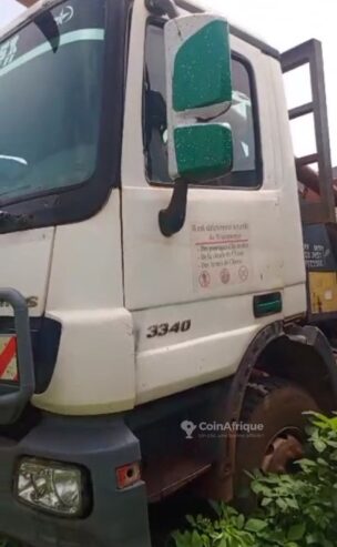 Mercedes-Benz Actros 3340 2012