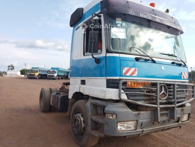 Mercedes-Benz Actros mp1 06 roues 2005