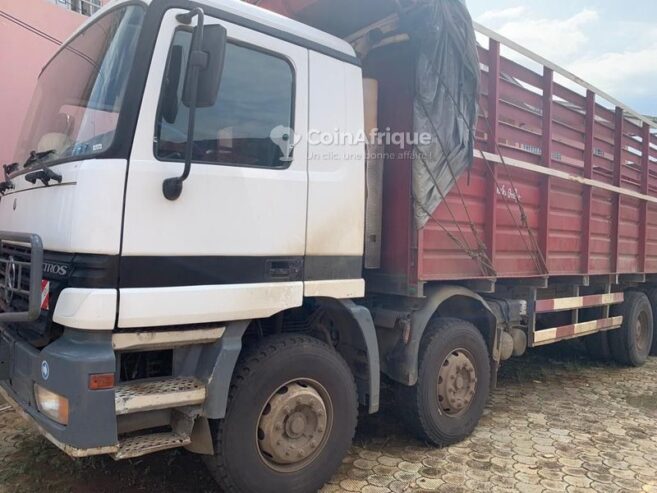 Mercedes-Benz Actros mp1 12 roues 2010