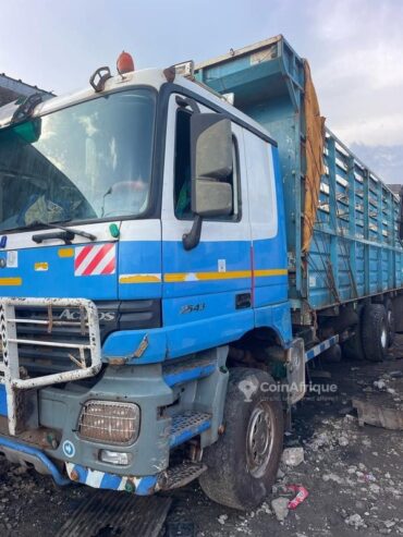 Mercedes-Benz Actros mp1 8 roues 2012