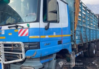Mercedes-Benz Actros mp1 8 roues 2012