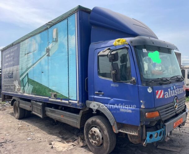 Mercedes-Benz Atego 1217 2010