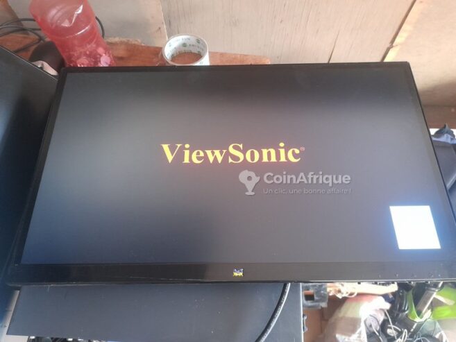 Moniteur sans bordure 22″