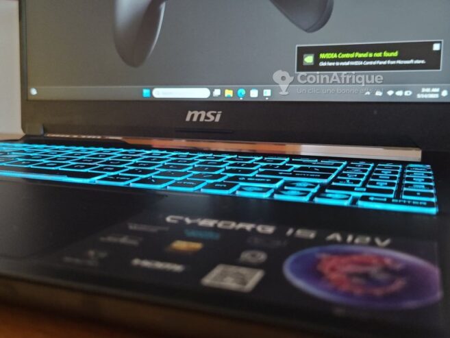 PC Gaming MSI Cyborg 15 A12VE core i7