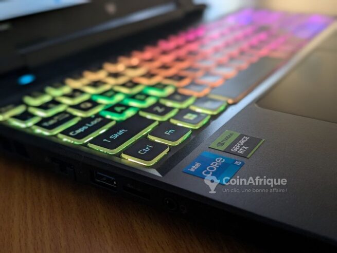 PC Gaming Predator  Helios Neo 16 core i5