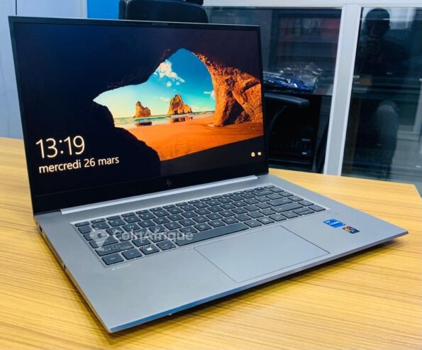 PC HP zboot studio g8