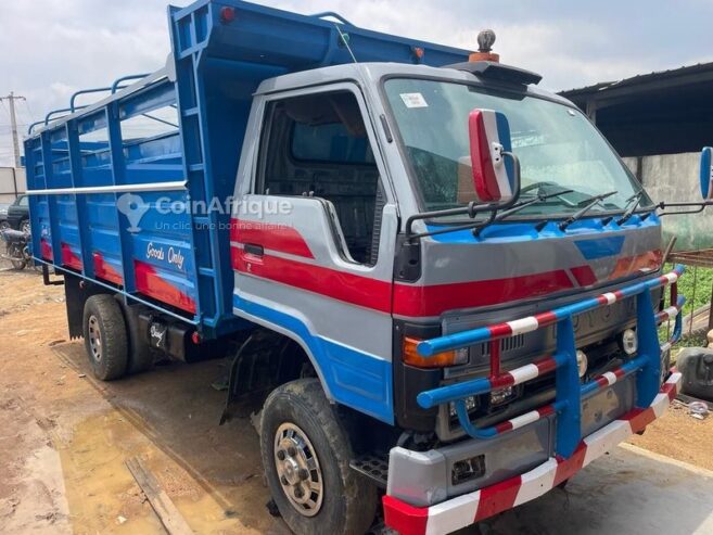 Toyota Dyna 300 14B 2012