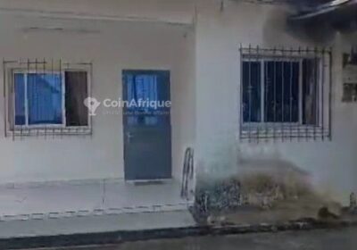 Vente villa 4 pièces – Cité Des Palmiers