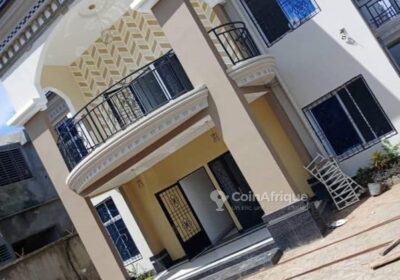 Vente villa duplex 10 pièces – Douala