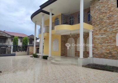 Vente villa duplex 5 pièces – Douala