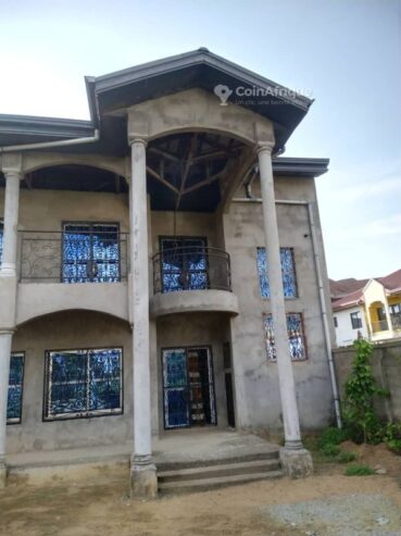 Vente villa duplex 8 pièces  –  Bonamoussadi