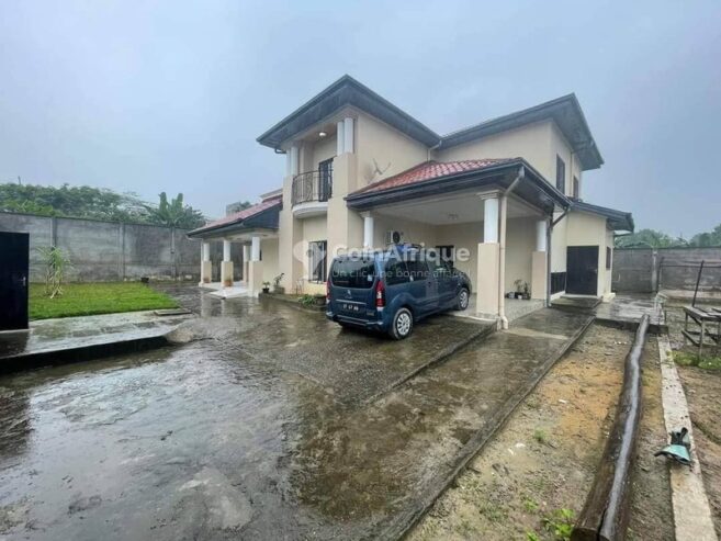 Vente villa  duplex  8 pièces – Yassa