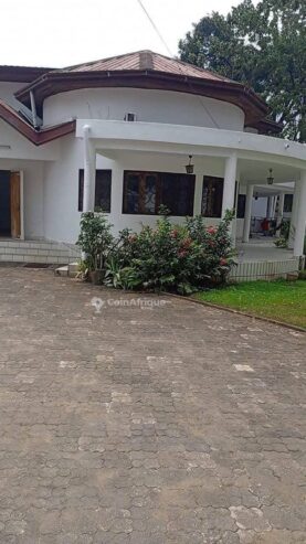 Location villa duplex 6 pièces – Bonapriso