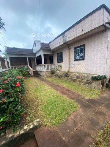 Location villa 5 pièces – Kotto