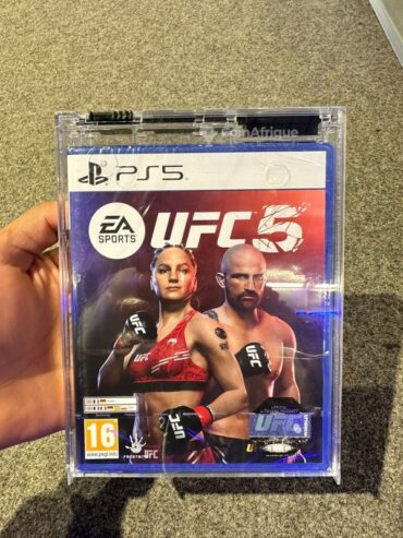 CD PlayStation 5   -UFC 5