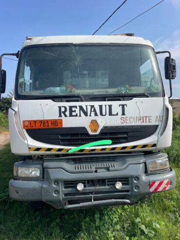 Camion benne Renault 440 10 Roues Propre